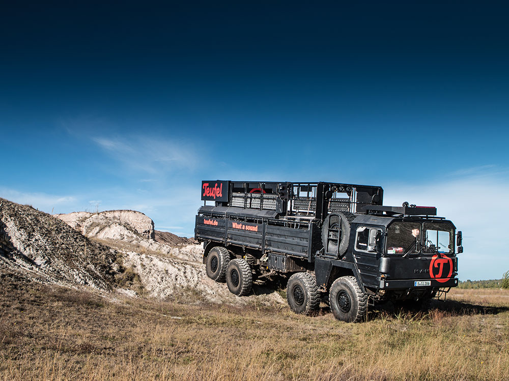 Va a casi todas partes, el Thundertruck